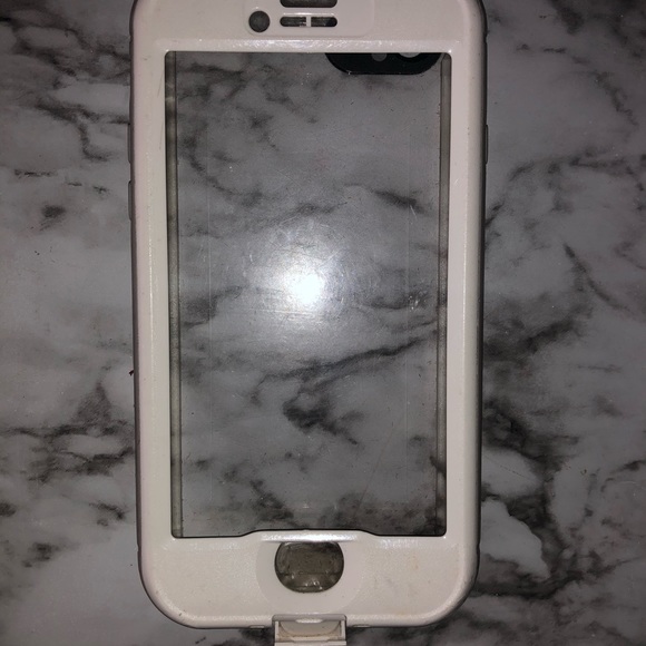 Waterproof iPhone cases - Picture 12 of 13